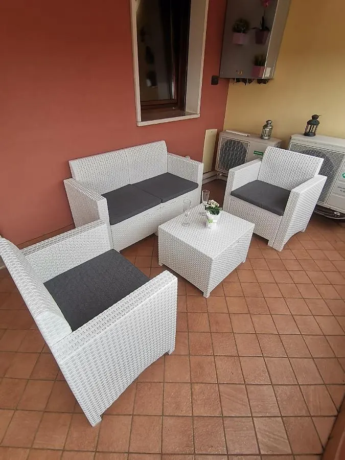 Casa Di Vika Apartment Volta Barozzo 0*,
